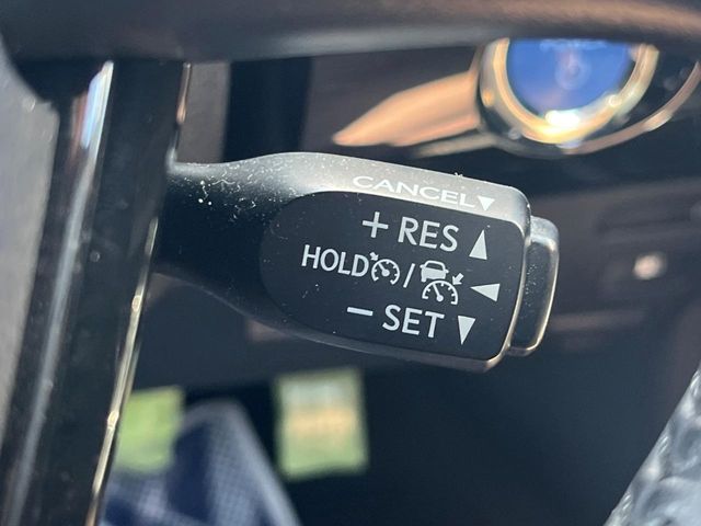 トヨタ プリウスPHV