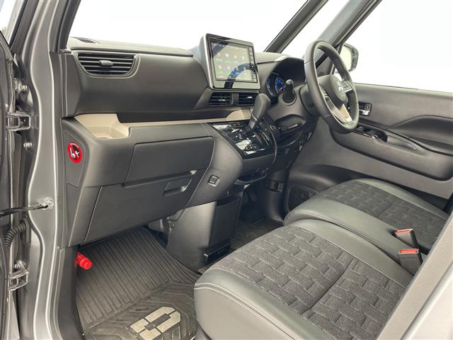 三菱 デリカミニ