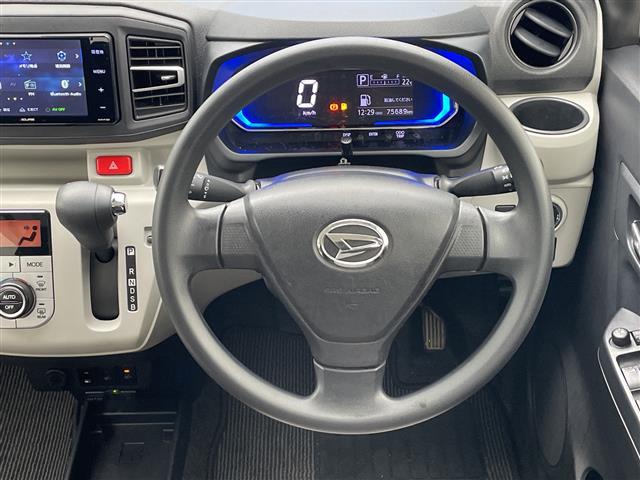 ダイハツ ミライース