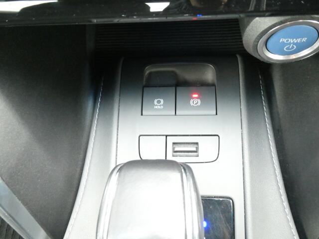 トヨタ ハリアーハイブリッド