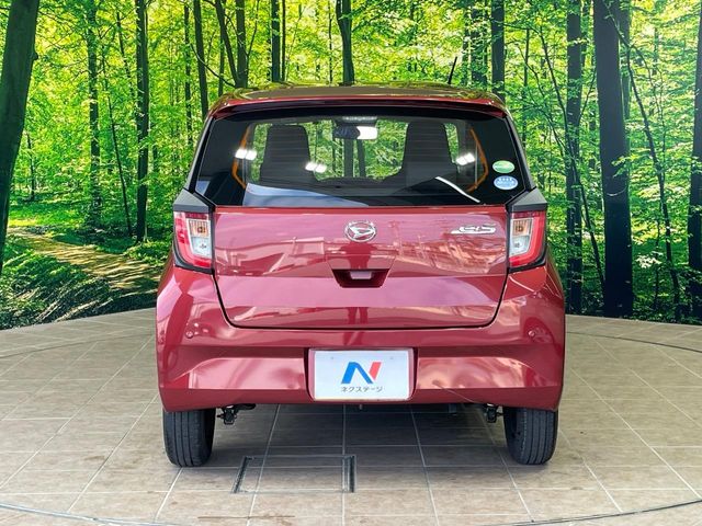 ダイハツ ミライース