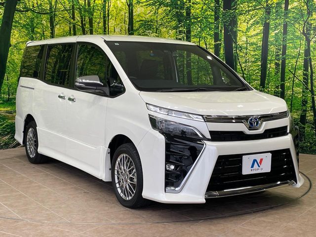 トヨタ ヴォクシー