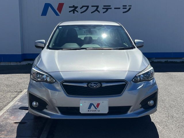 スバル インプレッサG4