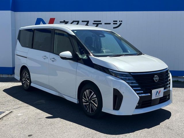日産 セレナ