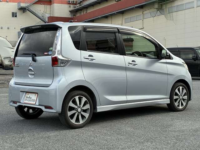 三菱 eKカスタム