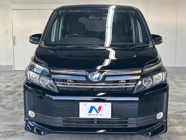 トヨタ ヴォクシー