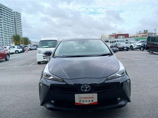 トヨタ プリウス