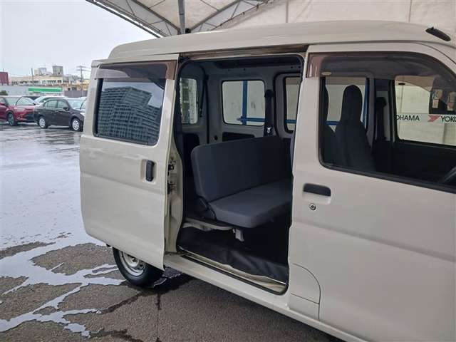 トヨタ ピクシスバン