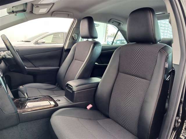 トヨタ カムリハイブリッド