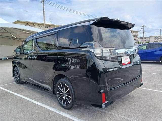 トヨタ ヴェルファイア