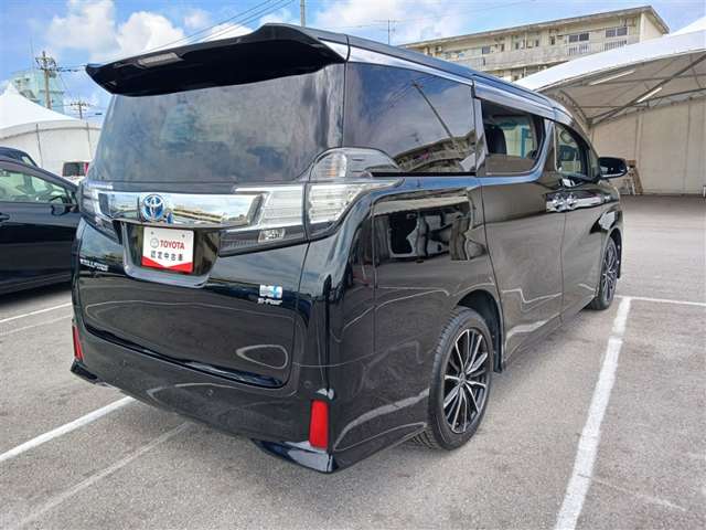 トヨタ ヴェルファイア