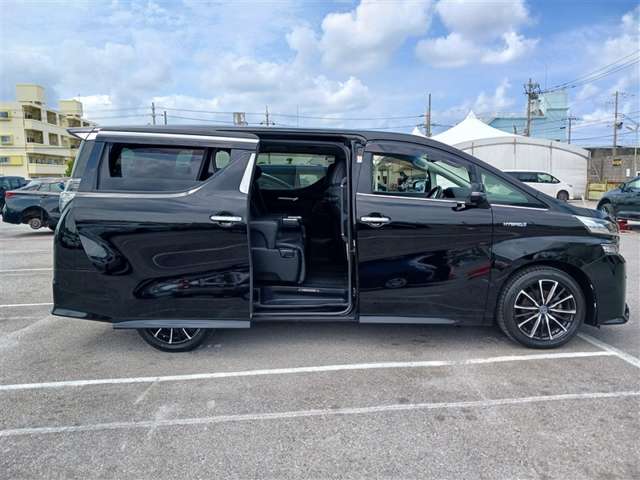 トヨタ ヴェルファイア