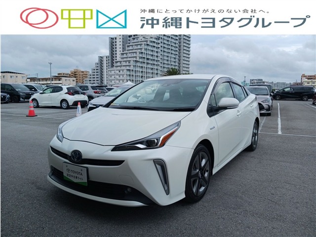 トヨタ プリウス