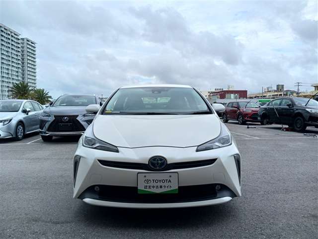 トヨタ プリウス