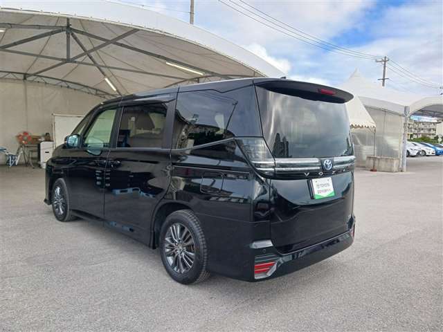 トヨタ ヴォクシー