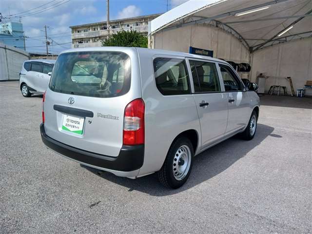 トヨタ プロボックスバン