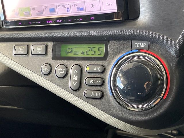 トヨタ アクア