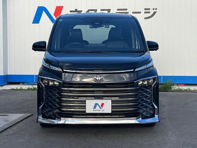 トヨタ ヴォクシー