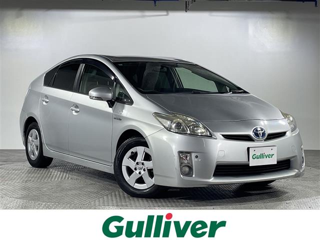 トヨタ プリウス