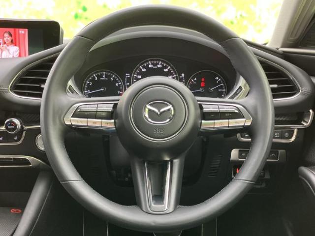 マツダ MAZDA3セダン