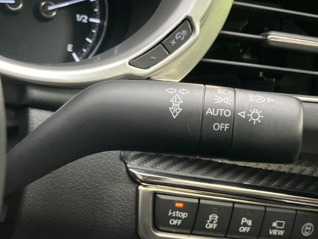 マツダ MAZDA3セダン