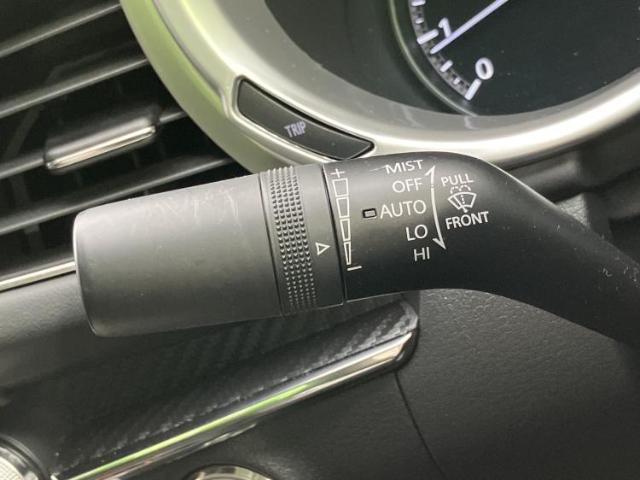 マツダ MAZDA3セダン