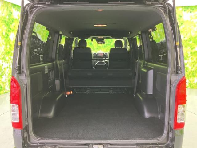 トヨタ ハイエースバン