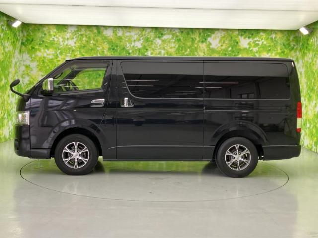 トヨタ ハイエースバン