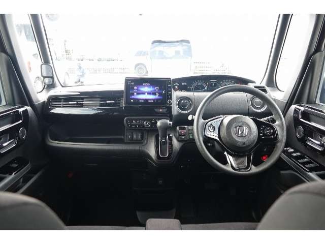 ホンダ N-BOX