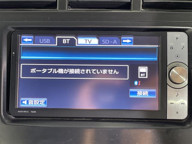 トヨタ プリウスα