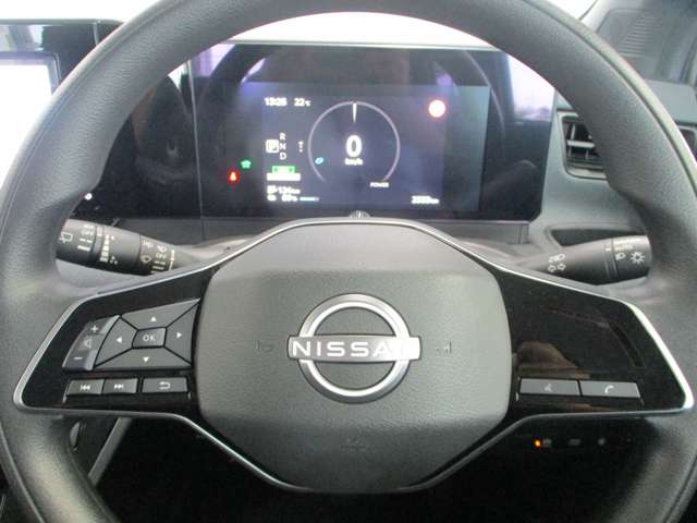 日産 サクラ