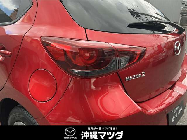 マツダ MAZDA2