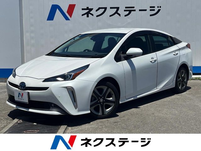 トヨタ プリウス