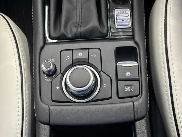 マツダ CX-3