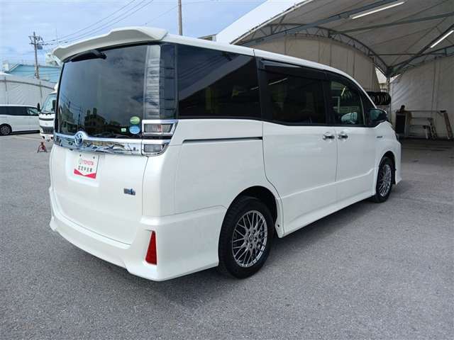 トヨタ ヴォクシー