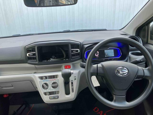 ダイハツ ミライース