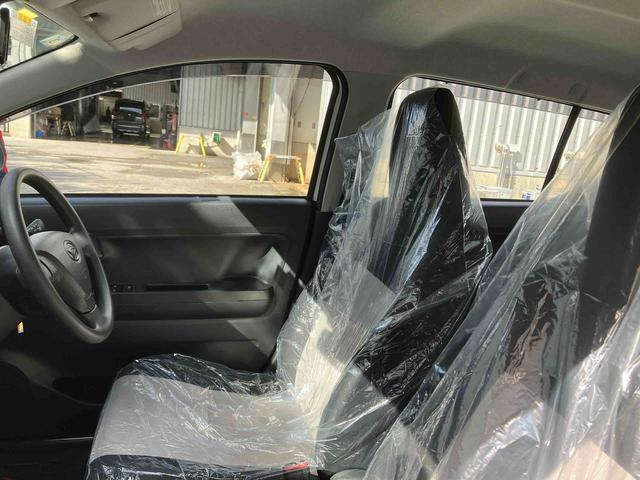 ダイハツ ミライース