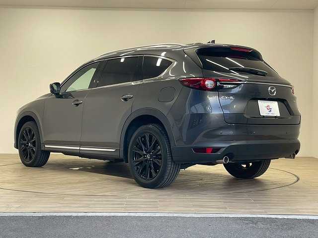 マツダ CX-8