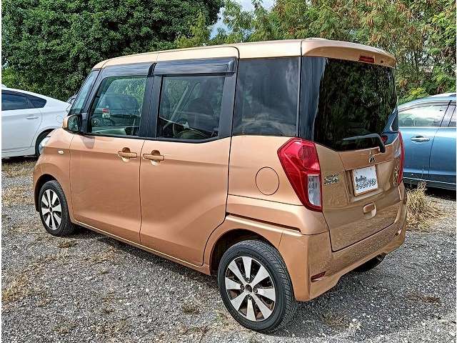 三菱 eKスペース