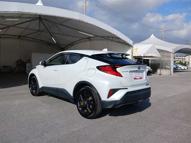 トヨタ C-HR