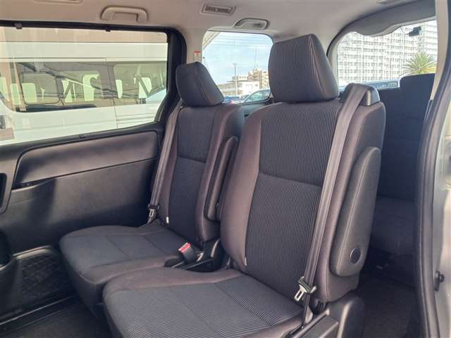 トヨタ ヴォクシー