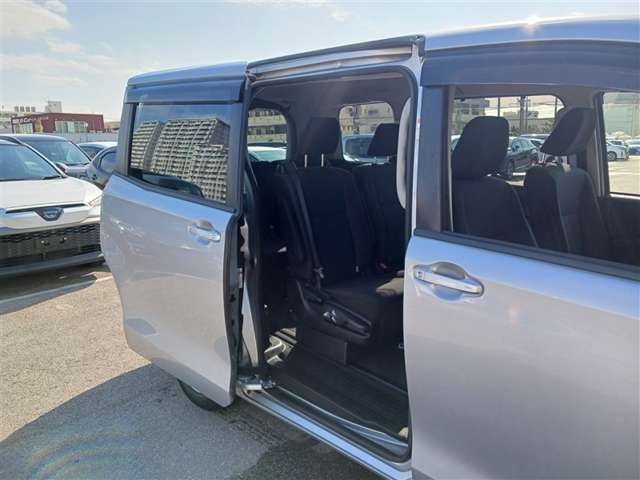 トヨタ ヴォクシー