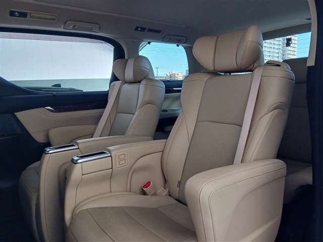 トヨタ アルファード