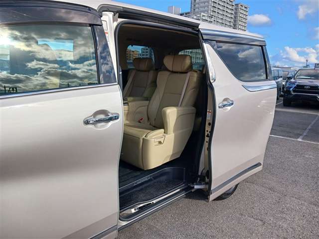 トヨタ アルファード