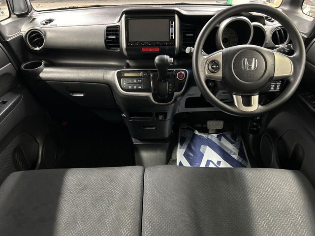 ホンダ N-BOX