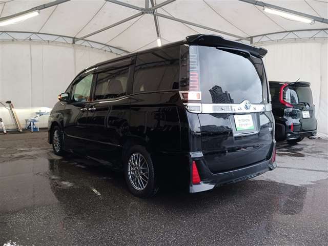 トヨタ ヴォクシー