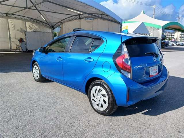トヨタ アクア