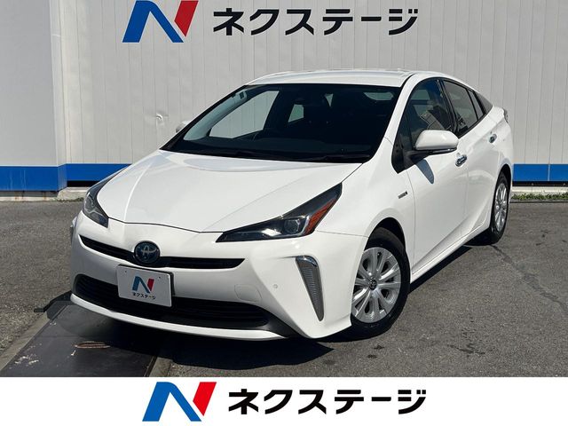 トヨタ プリウス