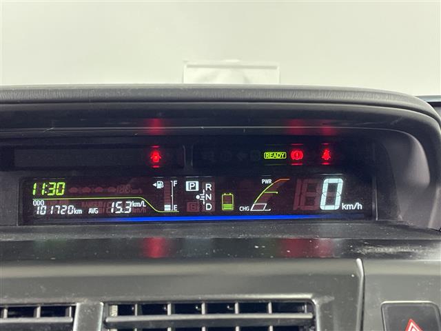 トヨタ プリウスα