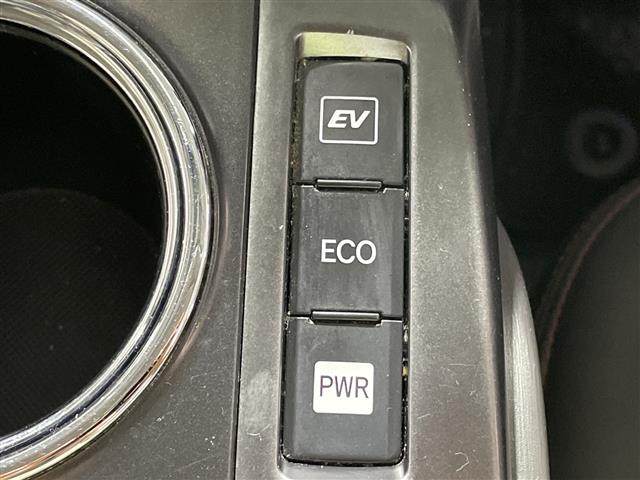 トヨタ プリウスα